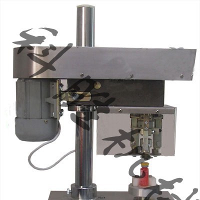 河北省石家庄市科胜500西林瓶旋盖机
